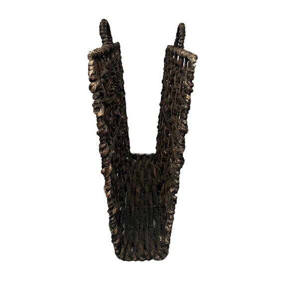 Brown Aged Look Woven Wicker Magazine Towel Storage Holder with Handles - Picture 8 of 9
